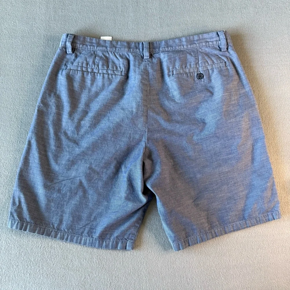 Banana Republic Aiden Light Blue Flat Front‎ Shorts 100% cotton size 36